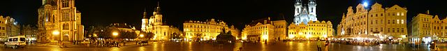Staromestske_namesti CreativeCommons/Kaelkael