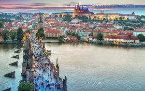 Thumbnail for Prague: A Gateway to Romance