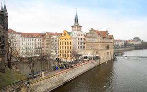 Thumbnail for Travel tips for visiting Prague in February
