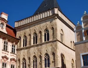 Stone Bell House (Dům U Kamenného zvonu)