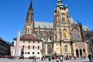 St. Vitus Cathedral (Katedrála Svatého Víta)