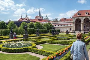 Wallenstein Palace Gardens (Valdštejnská Zahrada)