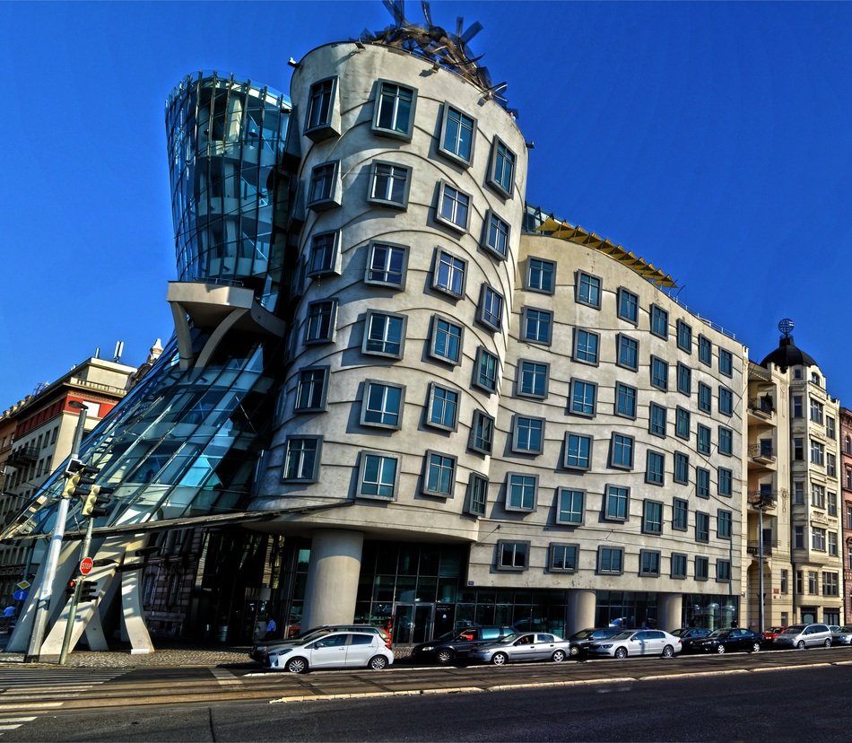 Dancing House