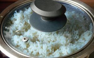 Thumbnail for Slow-cooking your rice can make a huge difference